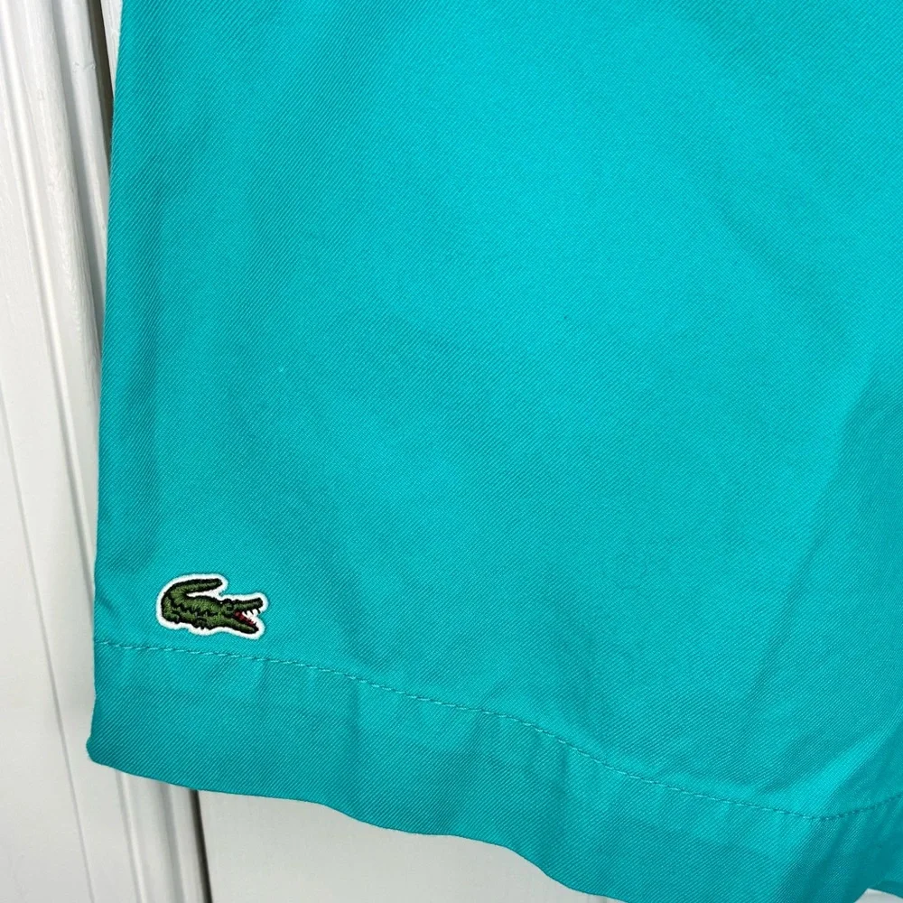 Lacoste Men’s Slim Fit Golf Shorts Turquoise Size 34 Flat Front